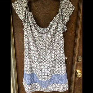 Only worn to try on! Off the shoulder dress